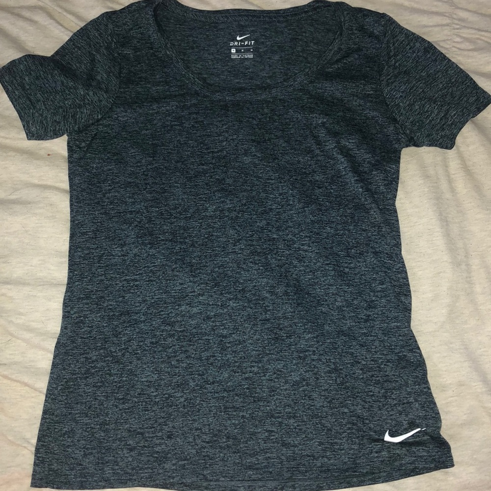 Nike Women’s Tee
